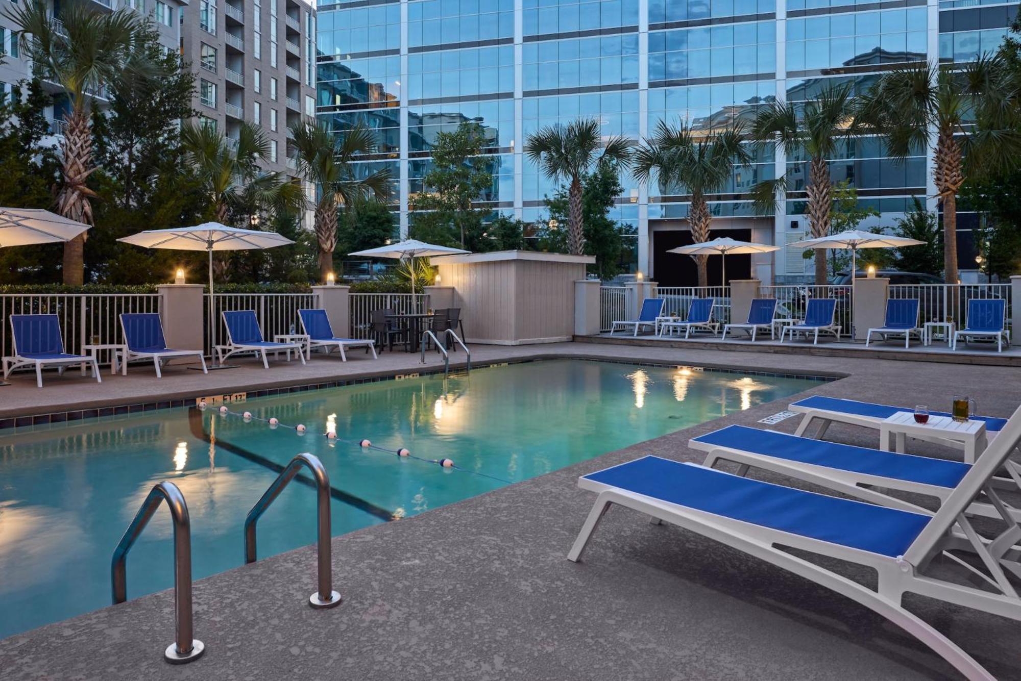 Holiday Inn Express & Suites Charleston Dwtn -Westedge, An Ihg Hotel Eksteriør bilde